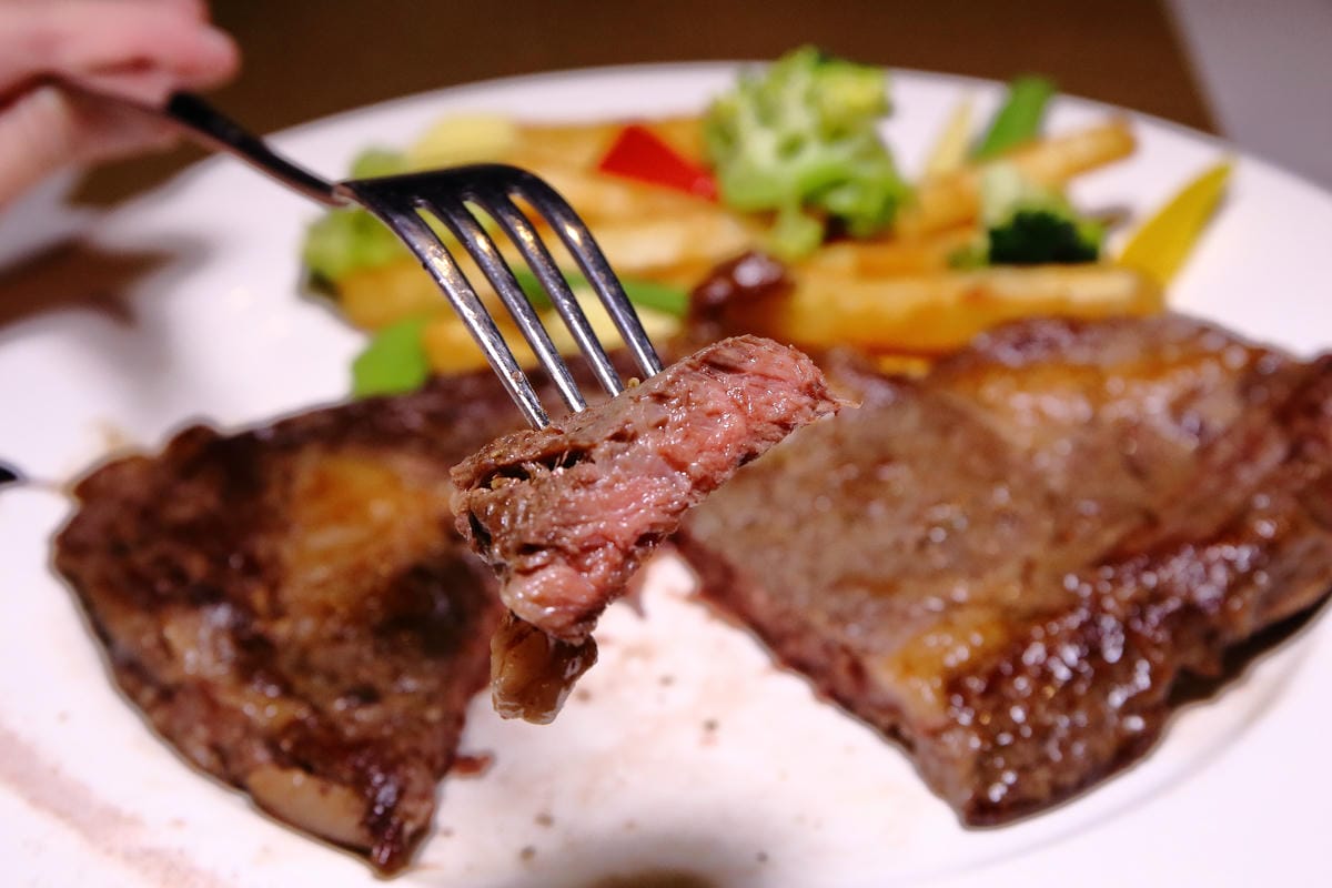 【食宿。淡水】日光行館～淡水景觀餐廳/下午茶、排餐/親子餐廳。讓人置身世外桃源的山林美景！(已歇業)