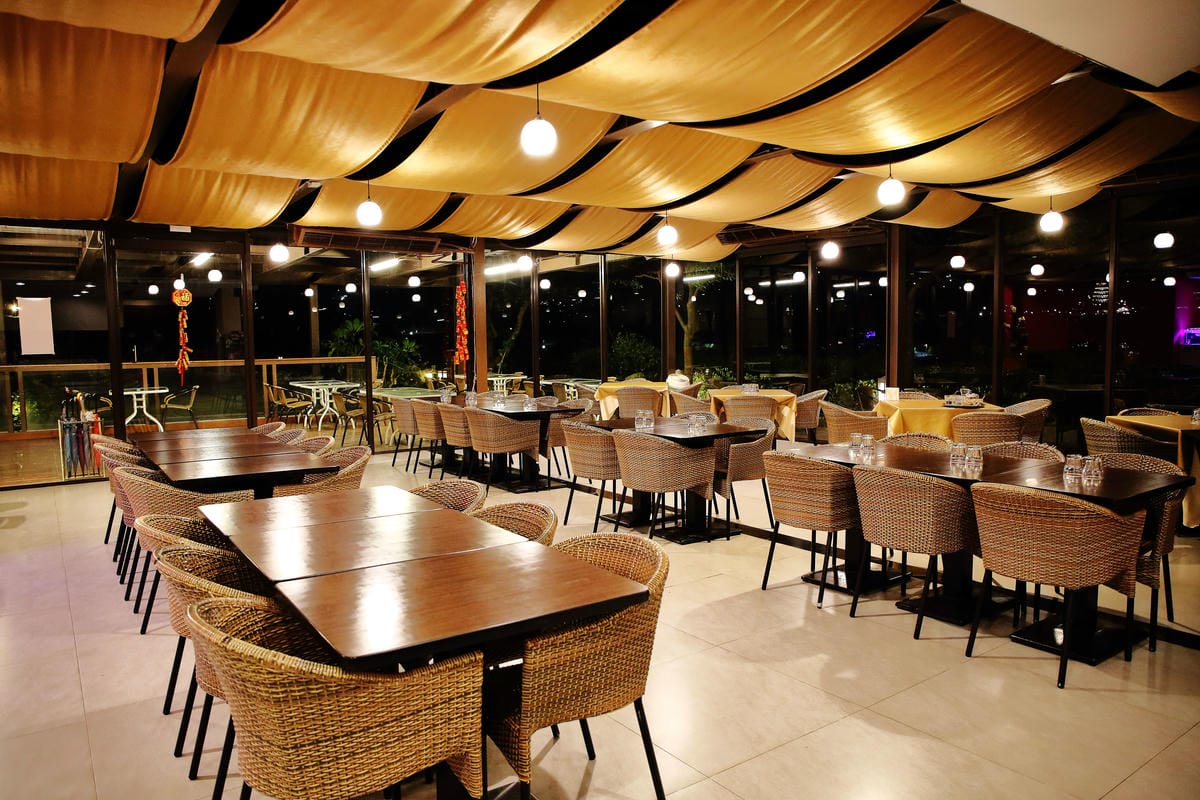 【食宿。淡水】日光行館～淡水景觀餐廳/下午茶、排餐/親子餐廳。讓人置身世外桃源的山林美景！(已歇業)