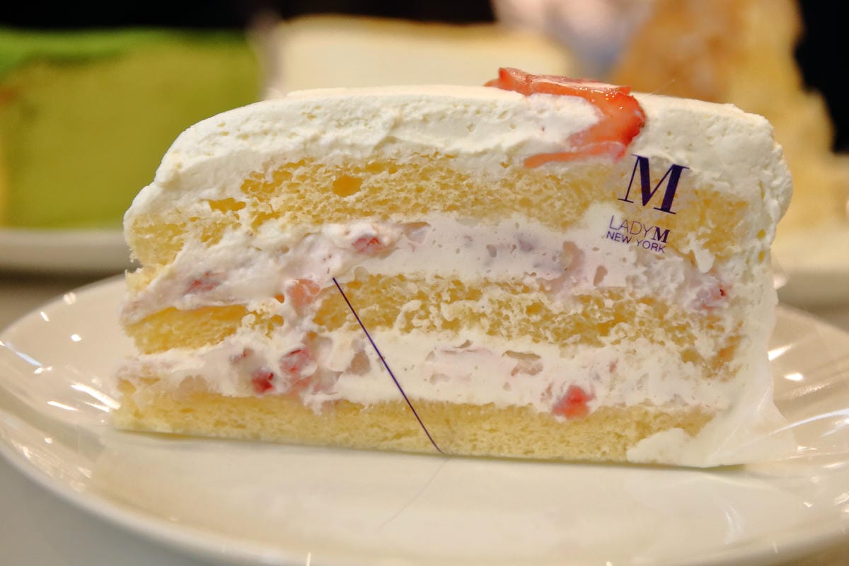 【食。台北】紐約甜點名店LADY M台灣旗艦店新開幕，唯美貴婦風，搶先看！