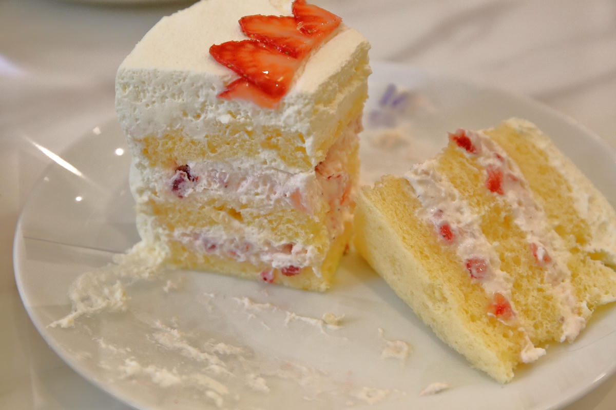 【食。台北】紐約甜點名店LADY M台灣旗艦店新開幕，唯美貴婦風，搶先看！