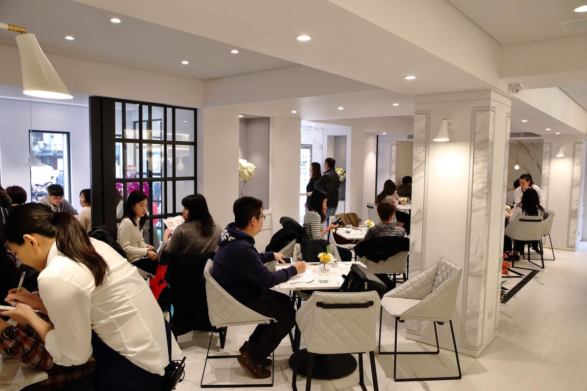 【食。台北】紐約甜點名店LADY M台灣旗艦店新開幕，唯美貴婦風，搶先看！