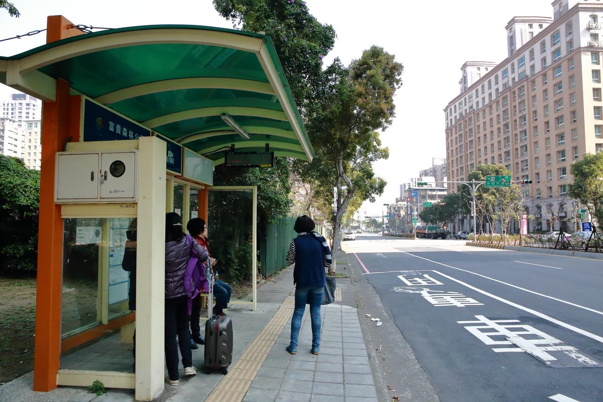 【食。林口】明治好食～A9 林口站。林口超人氣早午餐，手作肉排/創意吐司，想吃？請耐心排隊！
