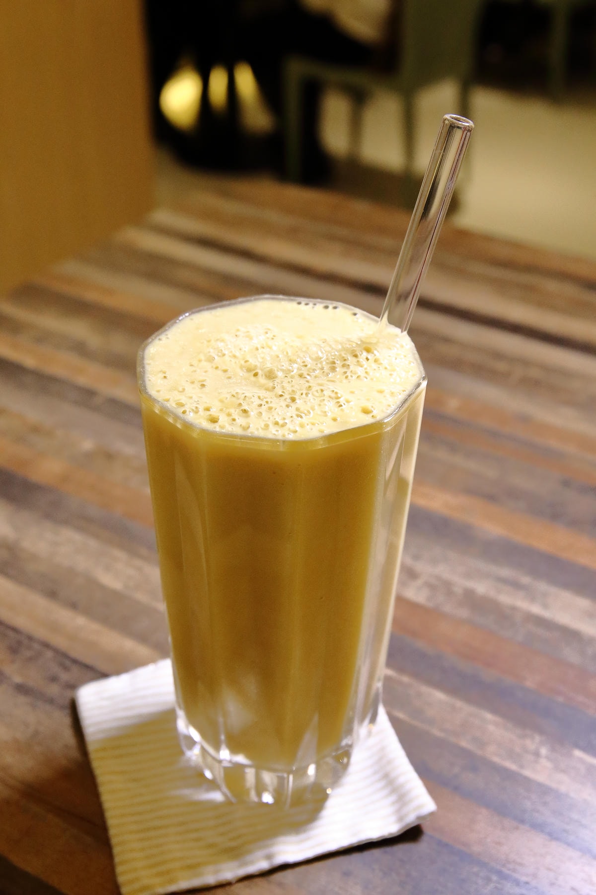 【食。台北】光扉5號烏雲特色甜點店。Ig打卡新熱點,療癒系手作人氣甜點。窗內一片烏雲快要下雨了…?