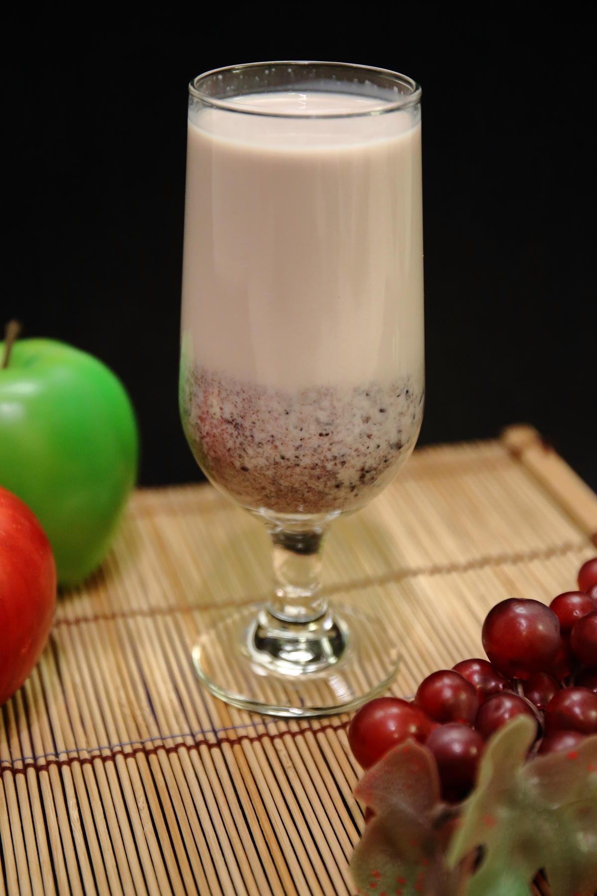 【食。桃園】佳佳牛乳大王～桃園最新美食廣場「筷食尚」最好喝滴加啦！香濃到凍未條的木瓜牛奶來拉！(已歇業)