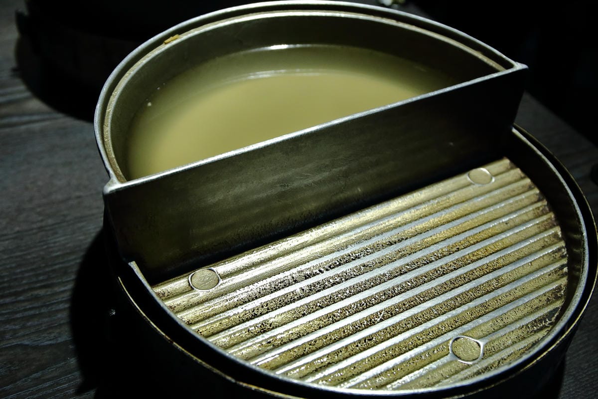 【食。蘆洲】川之流火烤兩吃～火鍋？燒烤？一鍋兩吃，火鍋烤肉一次滿足，個人鍋新吃法！