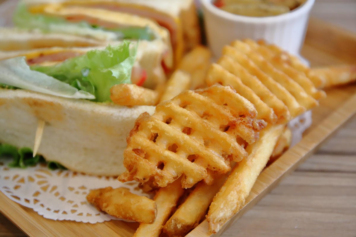 【食。永和】一起吃早午餐。甜點。炊飯～新開幕！小清新自然風格早午餐，IG打卡拍照熱點，會呼吸的牆！