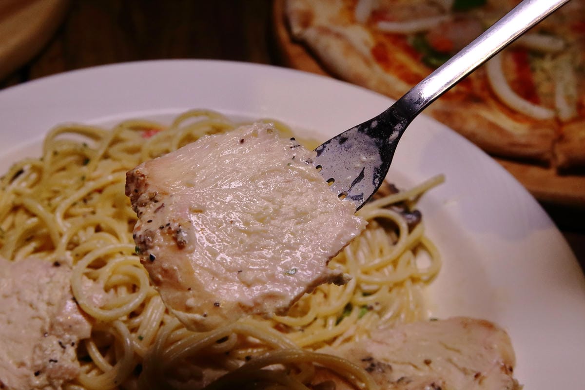 【食。三重】DUKE’S PIZZA頂級義式薄皮披薩～台北橋站美食。披薩控必看！美味披薩這裡吃！正宗義式薄皮披薩百元起口味超多