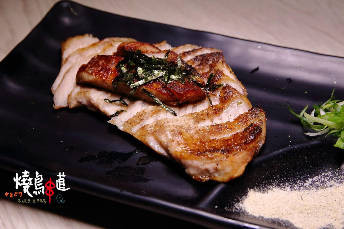 【食。永和】燒鳥串道日式串燒～永和串燒居酒屋。人氣深夜美食，創意串燒串串都是美味啊！（宵夜文慎入）