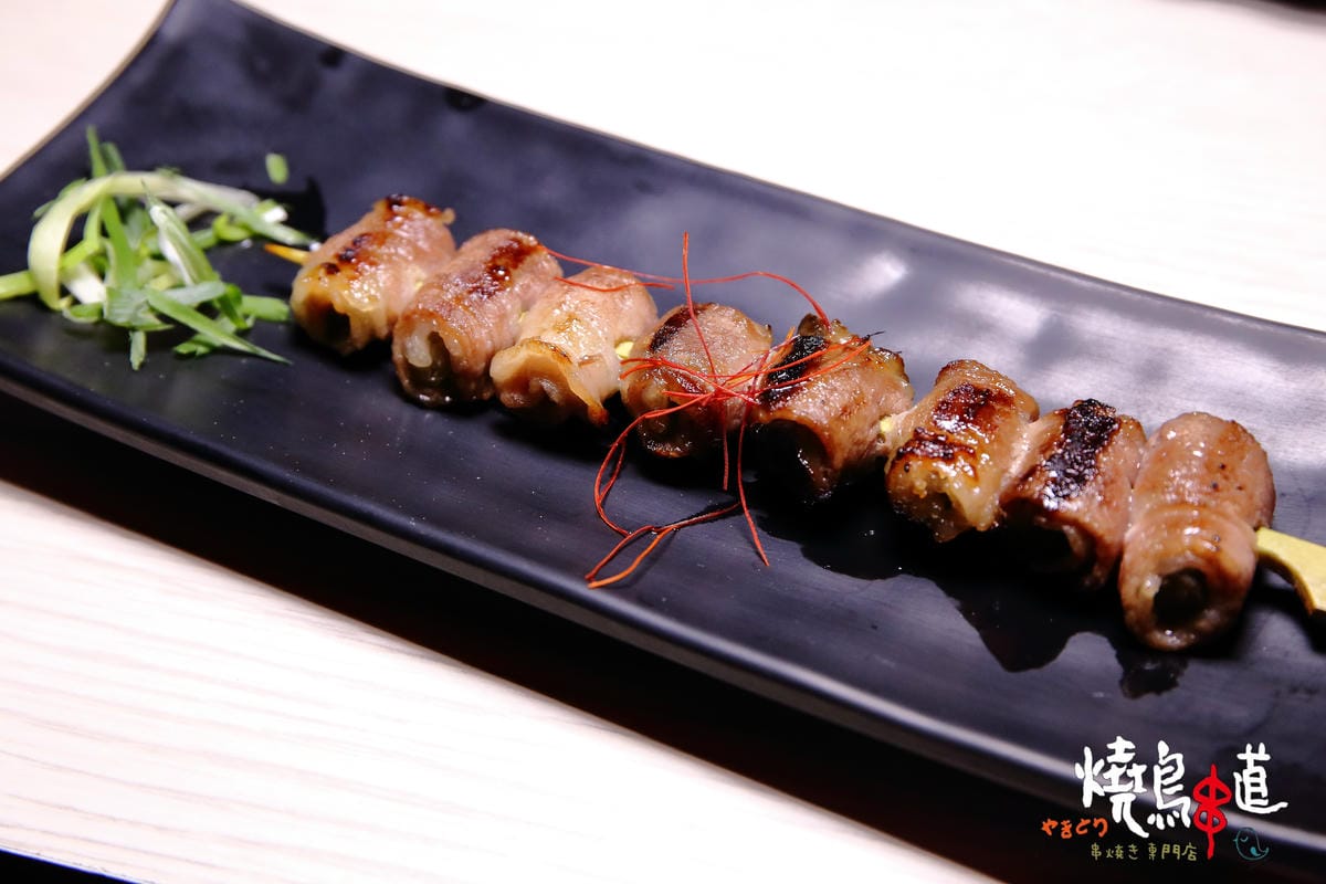 【食。永和】燒鳥串道日式串燒～永和串燒居酒屋。人氣深夜美食，創意串燒串串都是美味啊！（宵夜文慎入）