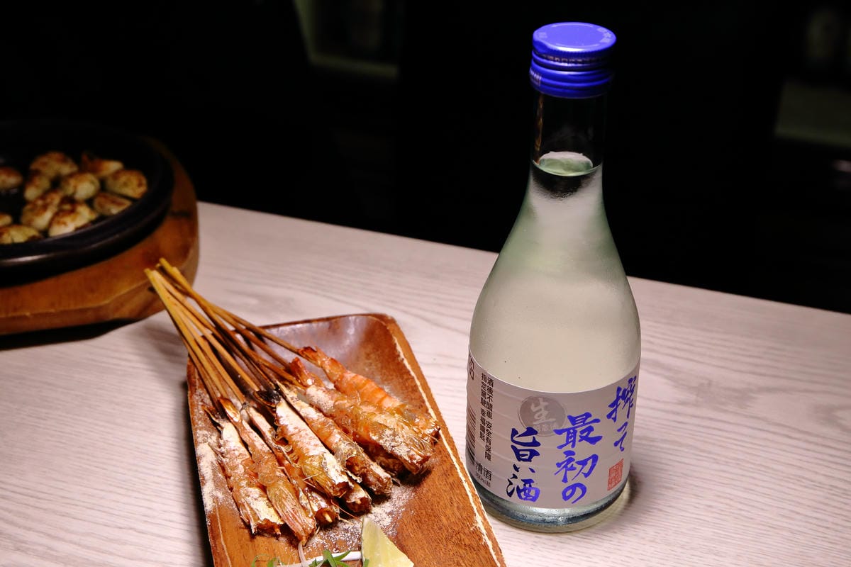 【食。永和】燒鳥串道日式串燒～永和串燒居酒屋。人氣深夜美食，創意串燒串串都是美味啊！（宵夜文慎入）