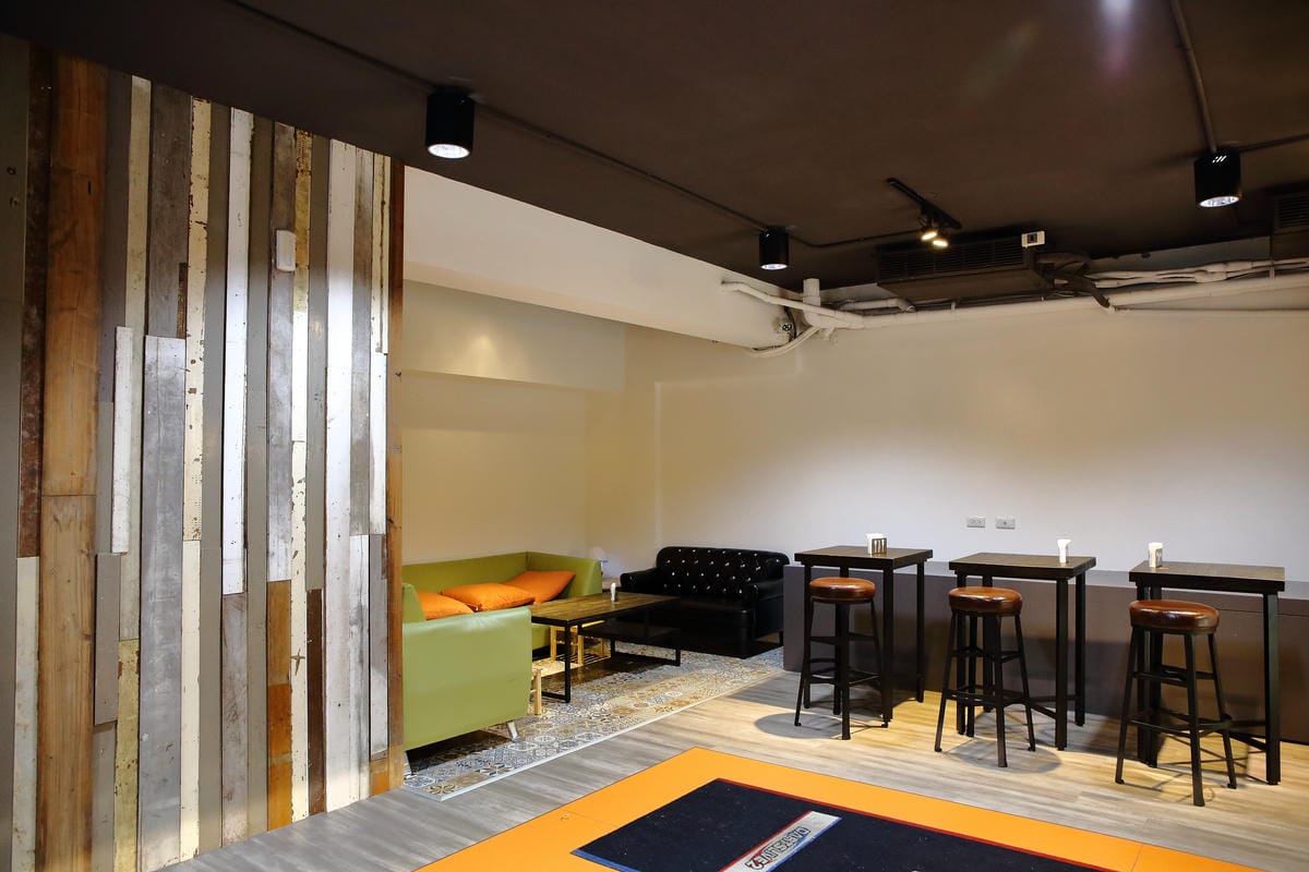 【食。板橋】Mr.Jardeng 找餐先生～「貨櫃餐廳」現身！IG打卡新亮點！早午餐、消夜、排餐、下午茶、甜點，讓你從早到晚吃不停！(已歇業)