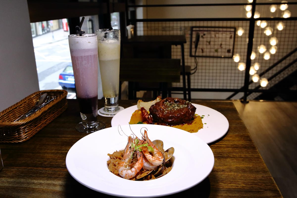 【食。板橋】Mr.Jardeng 找餐先生～「貨櫃餐廳」現身！IG打卡新亮點！早午餐、消夜、排餐、下午茶、甜點，讓你從早到晚吃不停！(已歇業)