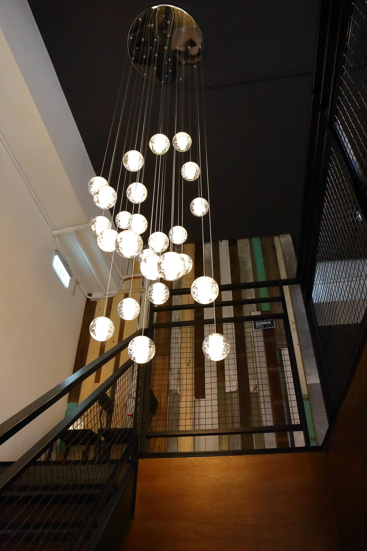 【食。板橋】Mr.Jardeng 找餐先生～「貨櫃餐廳」現身！IG打卡新亮點！早午餐、消夜、排餐、下午茶、甜點，讓你從早到晚吃不停！(已歇業)