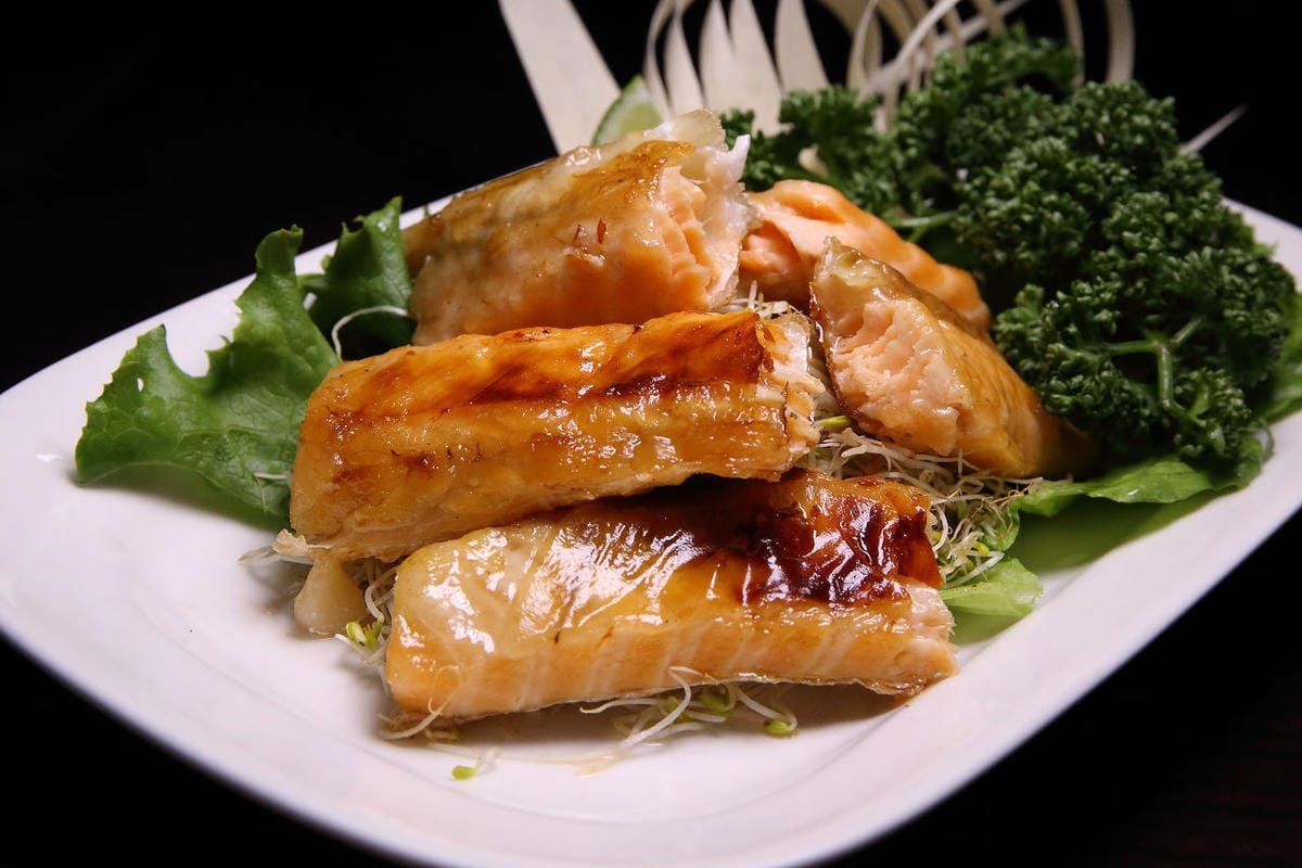 【食。中和】燒惑100生猛活海鮮～中和熱炒。聚餐首選人氣百元熱炒、海鮮、創意菜、團體聚餐，平民價位五星級料理，就是狂！(已歇業)