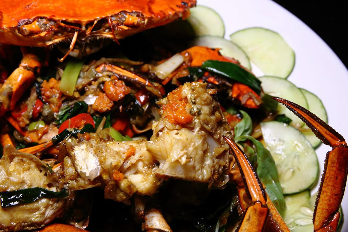 【食。中和】燒惑100生猛活海鮮～中和熱炒。聚餐首選人氣百元熱炒、海鮮、創意菜、團體聚餐，平民價位五星級料理，就是狂！(已歇業)