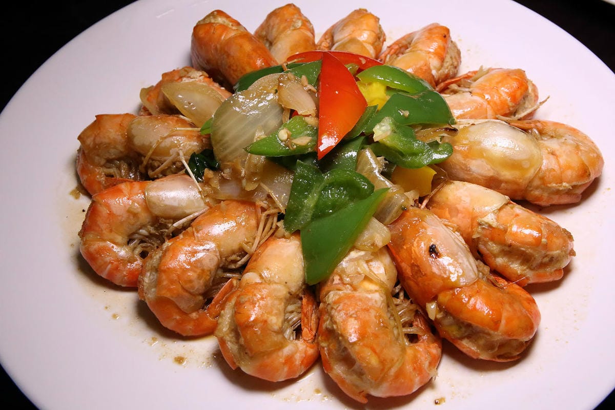 【食。中和】燒惑100生猛活海鮮～中和熱炒。聚餐首選人氣百元熱炒、海鮮、創意菜、團體聚餐，平民價位五星級料理，就是狂！(已歇業)