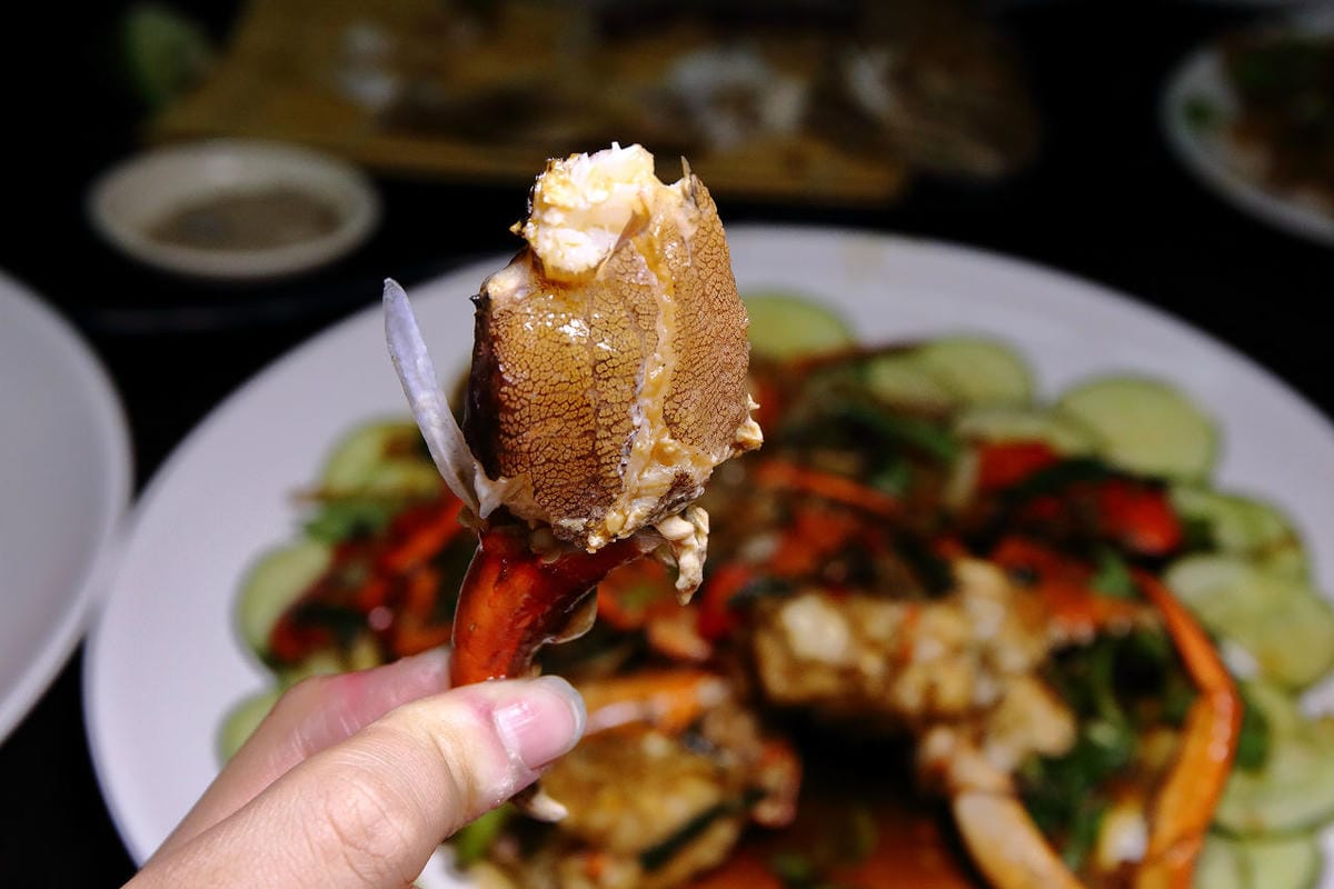 【食。中和】燒惑100生猛活海鮮～中和熱炒。聚餐首選人氣百元熱炒、海鮮、創意菜、團體聚餐，平民價位五星級料理，就是狂！(已歇業)