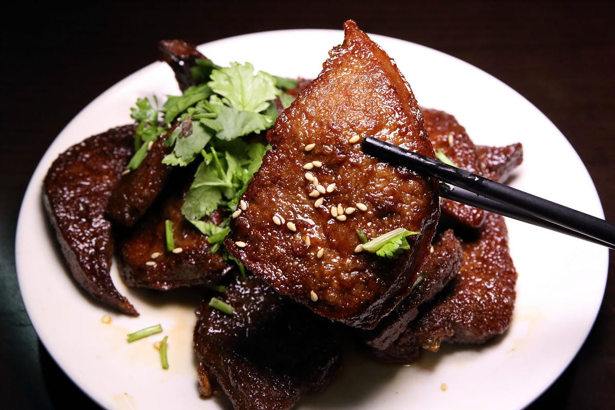 【食。中和】燒惑100生猛活海鮮～中和熱炒。聚餐首選人氣百元熱炒、海鮮、創意菜、團體聚餐，平民價位五星級料理，就是狂！(已歇業)