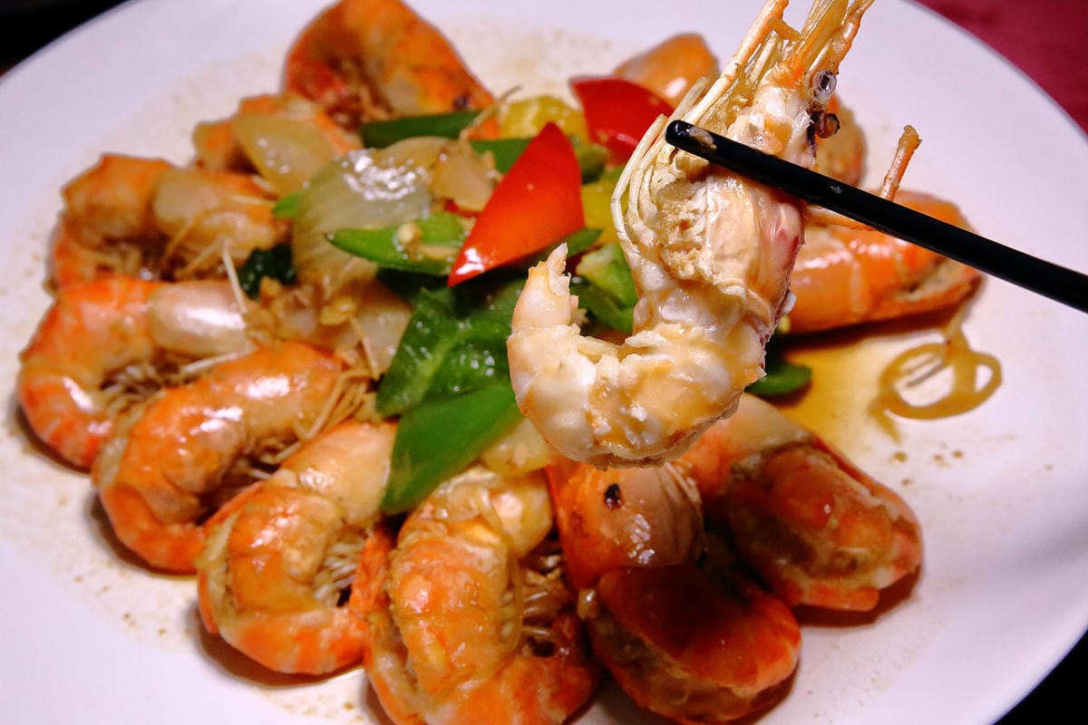 【食。中和】燒惑100生猛活海鮮～中和熱炒。聚餐首選人氣百元熱炒、海鮮、創意菜、團體聚餐，平民價位五星級料理，就是狂！(已歇業)