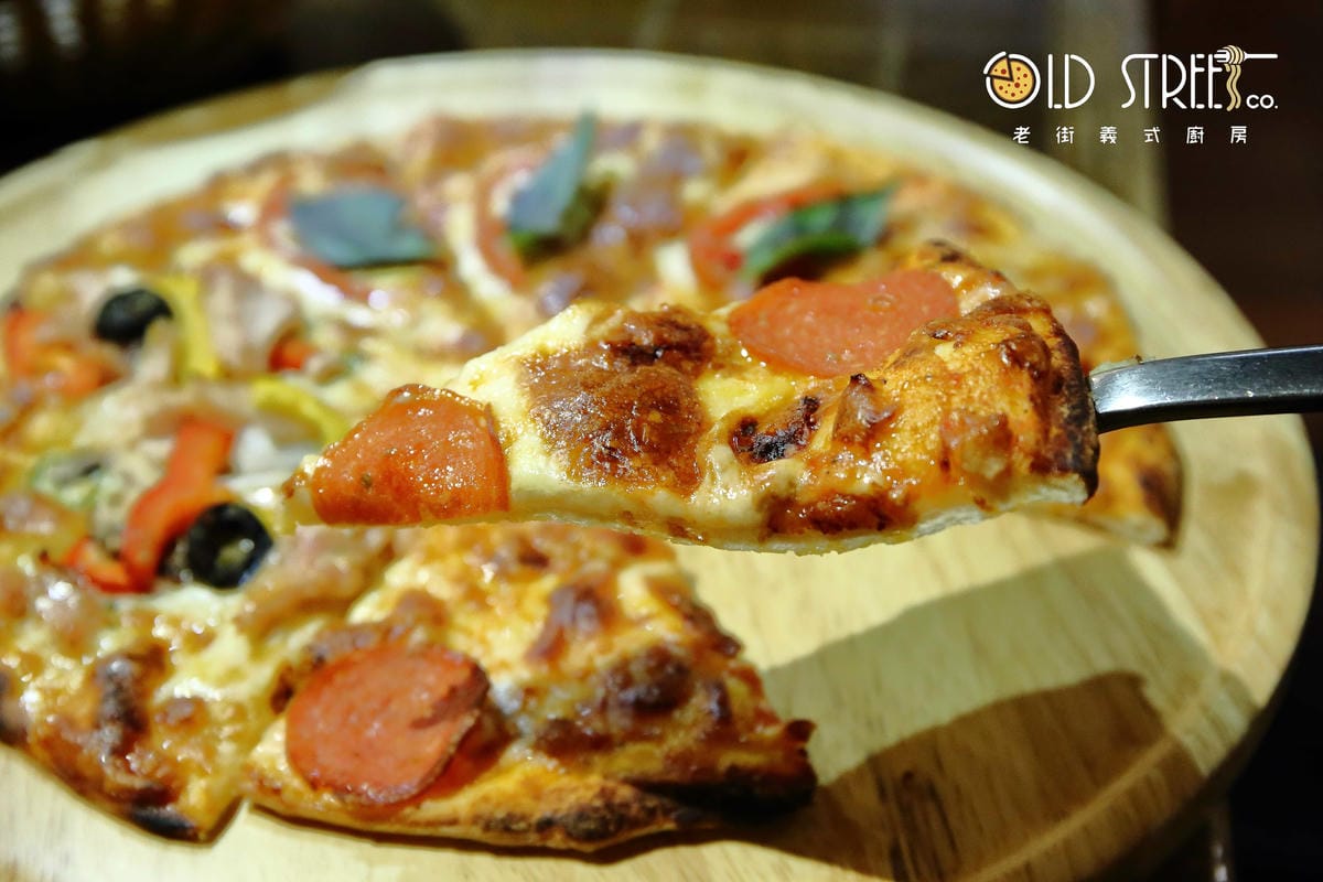 【食。三重】老街義式廚房 Old Street～三重吃到飽。披薩、義式料理呷免驚通通吃到飽，一次滿足你的嘴！