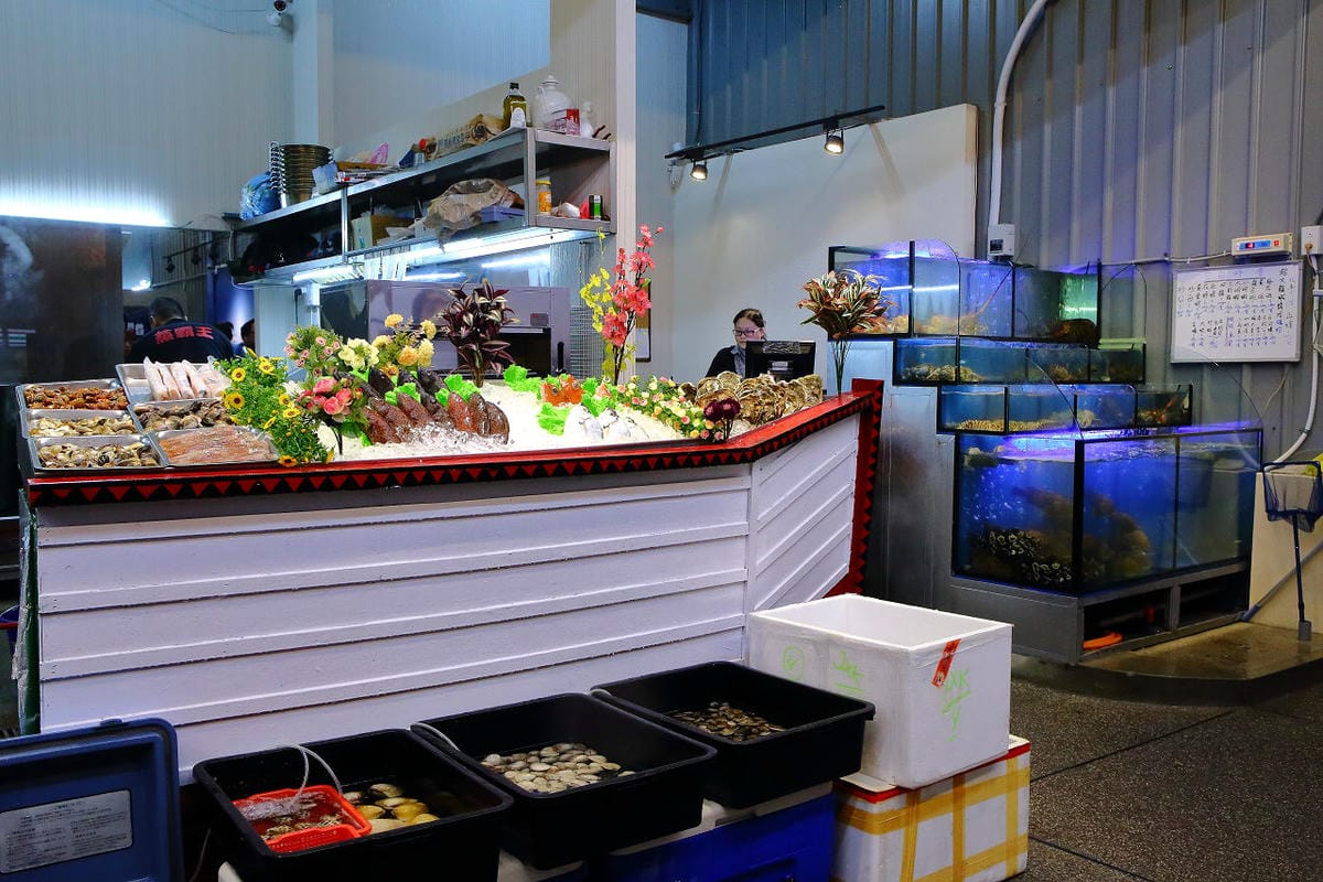 【食。林口】蒸霸王 蒸氣海鮮塔～現撈、呷原味，活海鮮蒸塔鮮甜上桌！