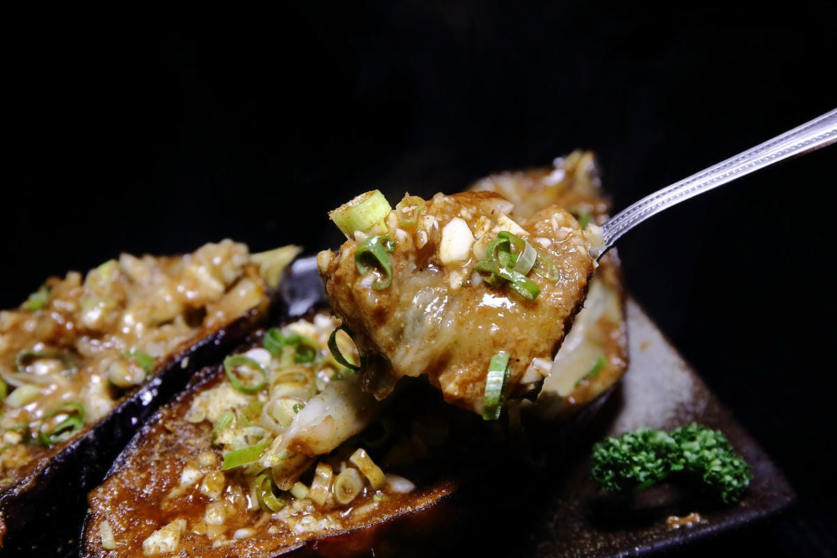 【食。中壢】考烤靠串燒吧～中原商圈新開幕。小資族和學生最愛超平價串燒，獨創口味，高CP銅板美食！(已歇業)