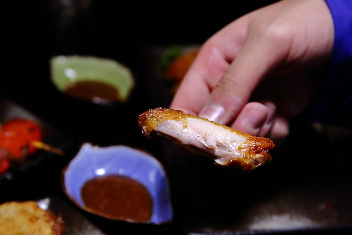 【食。中壢】考烤靠串燒吧～中原商圈新開幕。小資族和學生最愛超平價串燒，獨創口味，高CP銅板美食！(已歇業)