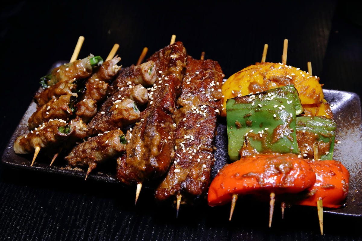 【食。中壢】考烤靠串燒吧～中原商圈新開幕。小資族和學生最愛超平價串燒，獨創口味，高CP銅板美食！(已歇業)