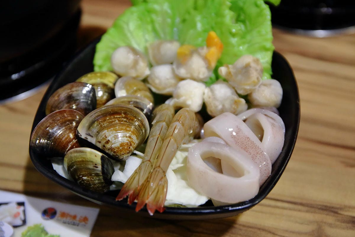 【食。永和】潮味決 創意干鍋‧砂鍋粥‧麵～火鍋也可以吃乾的？不一樣的平價百元小火鍋，1鍋2吃，雙重享受！(已歇業)