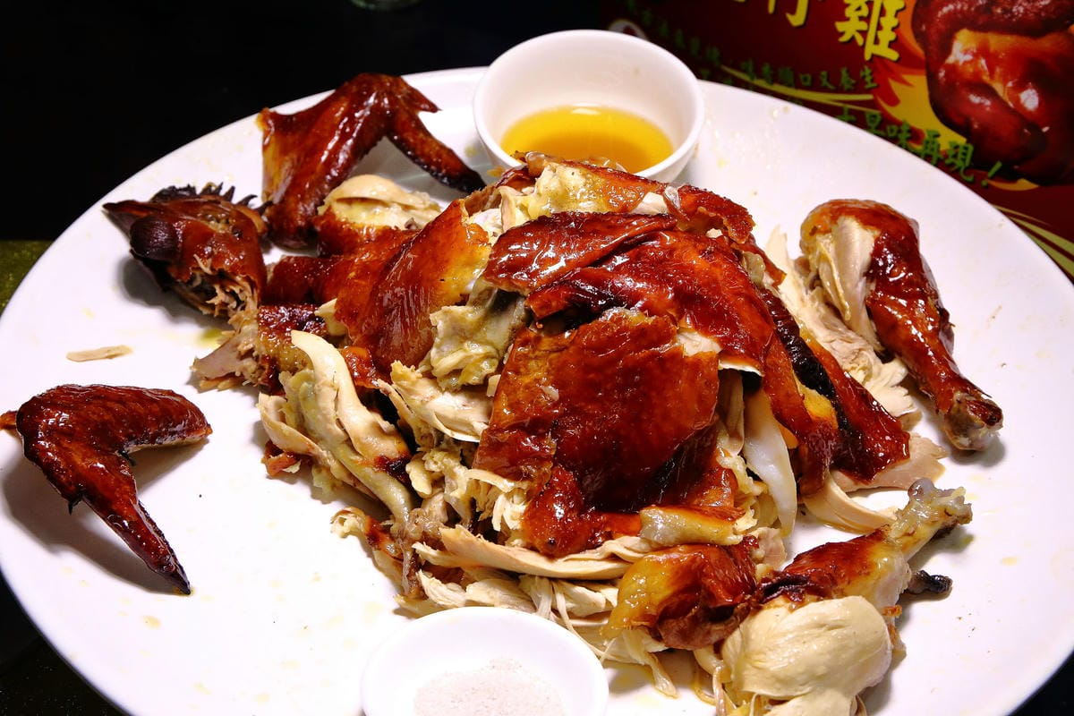 【食。桃園】甕霸王甕仔雞～都市裡驚見會噴汁的甕仔雞！正港放山雞古早味再現！招牌熱炒，道道都是特色！(已歇業)