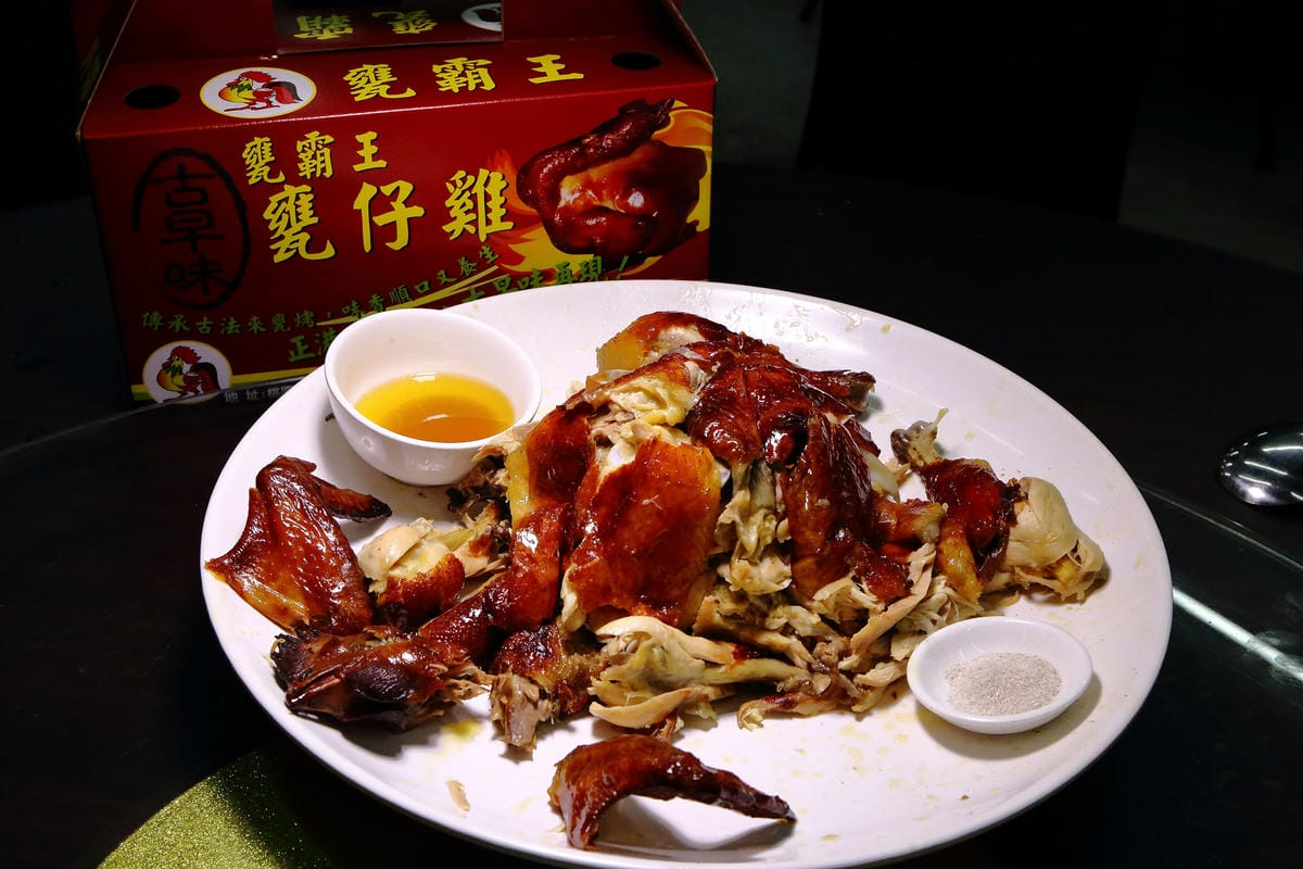 【食。桃園】甕霸王甕仔雞～都市裡驚見會噴汁的甕仔雞！正港放山雞古早味再現！招牌熱炒，道道都是特色！(已歇業)