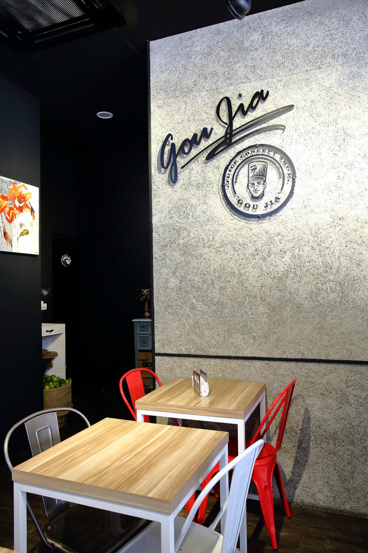 【食。中壢】果家GOU JIA Fruit & Juice～IG超人氣打卡新熱點！粉系少女控別錯過！趁草莓季真正結束前，喝一杯可愛粉嫩的健康果昔，初戀般的酸甜滋味！(已歇業)