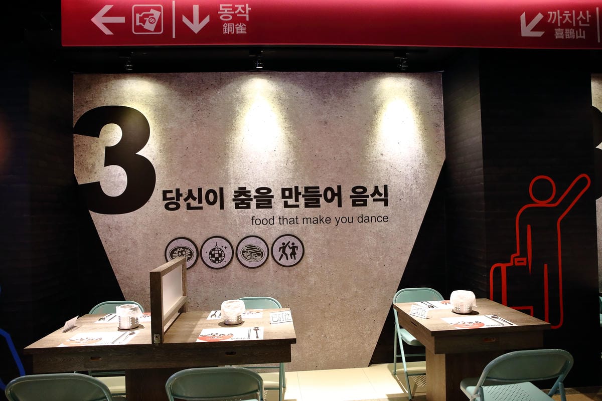 【食。中壢】釜山拉麵～地表最強無敵拉麵！霸氣龍蝦拉麵，94狂！傳說中比臉還大的豬肋排拉麵，每日限量沒吃到你會後悔…(已歇業)