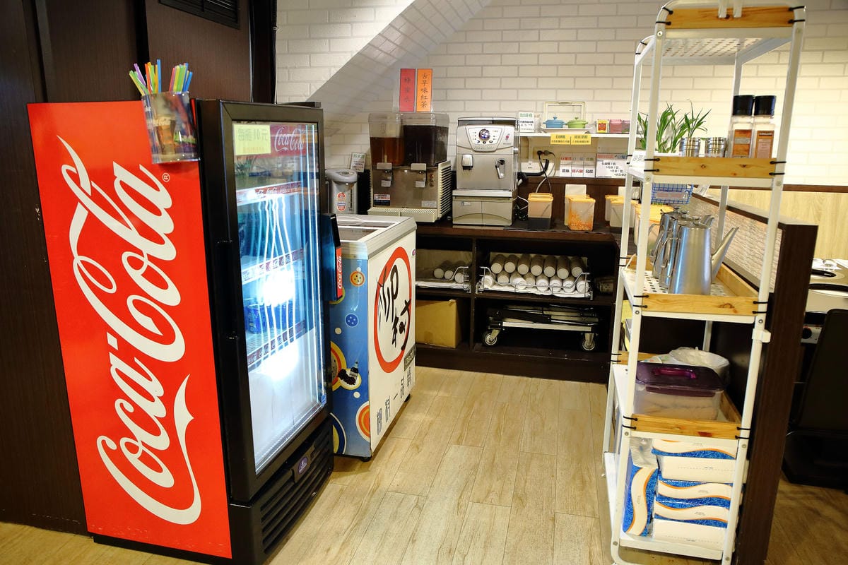 【食。台北】柳村一品鍋～信義區火鍋。想吃鍋不用揪人，單身也能開心吃，一個人隨時都可以品嚐到美味的鴛鴦鍋！