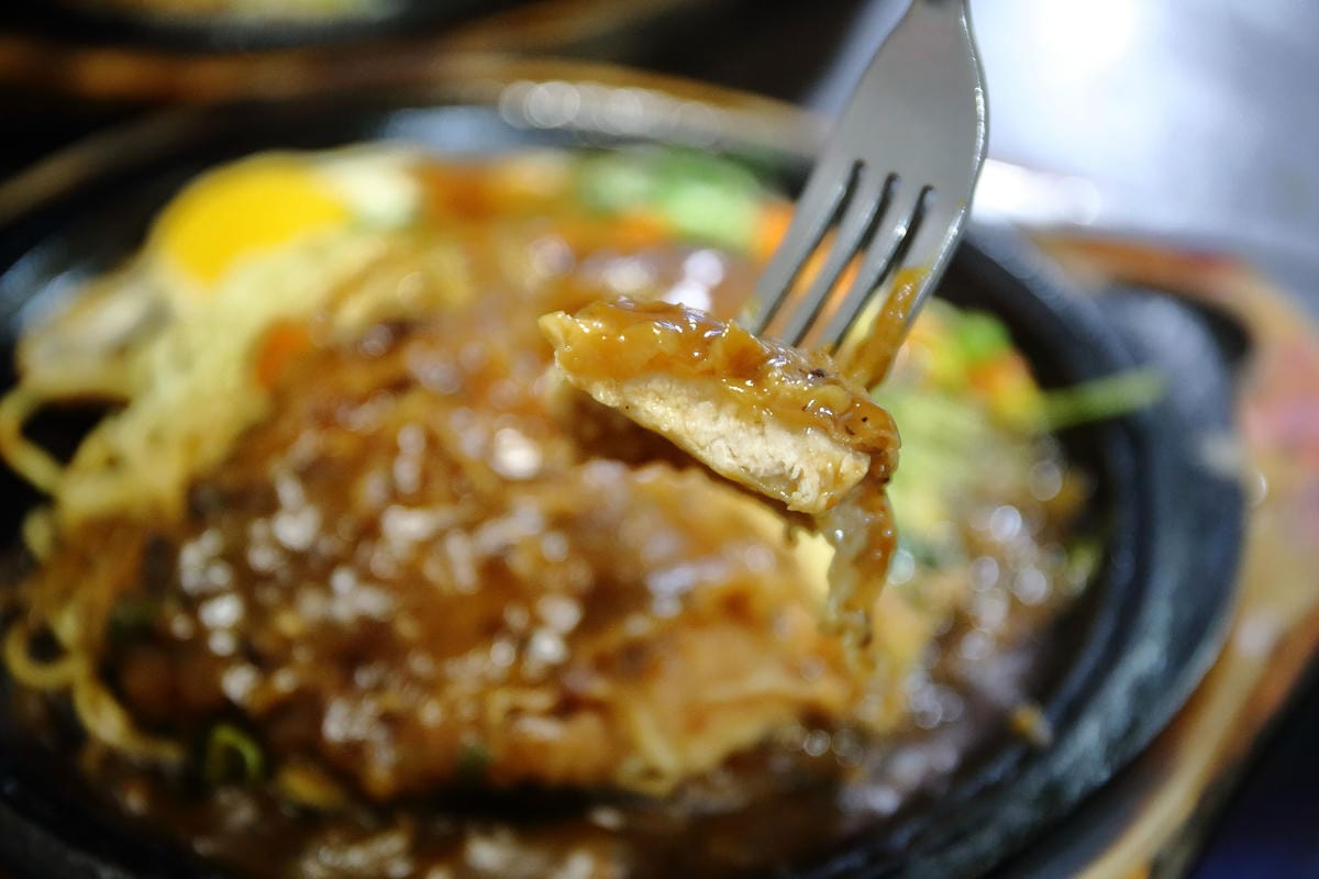 【食。永和】小貴族牛排館～平價卻不同凡響，雙拼三百有找讓你一次滿足，肉食族果腹的好選擇！