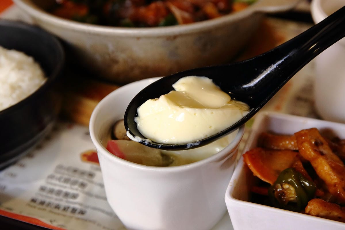 【食。林口】茶自點林口長庚～復古時尚休閒複合式餐廳，盪鞦韆、人氣料理，喝茶聊天好地方！