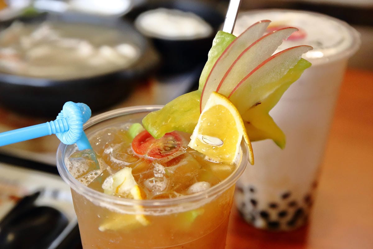 【食。林口】茶自點林口長庚～復古時尚休閒複合式餐廳，盪鞦韆、人氣料理，喝茶聊天好地方！