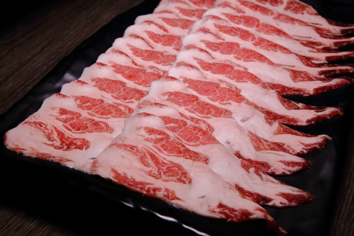 【食。台北】慕食極品和牛活海鮮平價鍋物～和牛x陶鍋，肉食主義者注意！