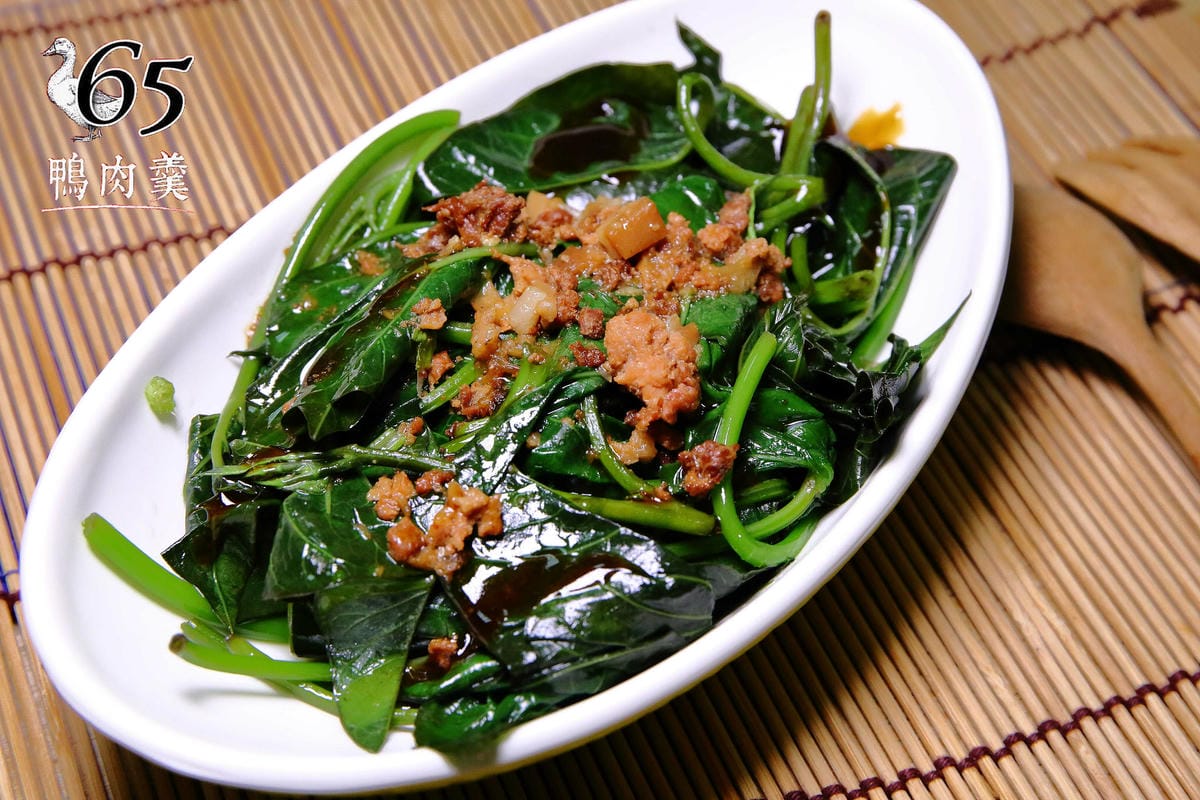 【食。大園】65 鴨肉羹～在地推薦老店美食，鴨肉真的很厲害，肉超嫩還帶皮，銅板價份量足CP超高，肯定不能錯過這一味！