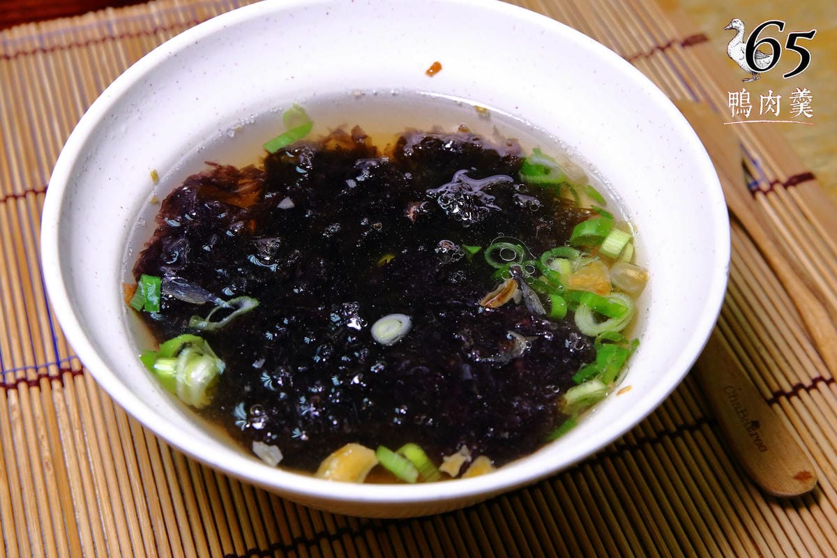 【食。大園】65 鴨肉羹～在地推薦老店美食，鴨肉真的很厲害，肉超嫩還帶皮，銅板價份量足CP超高，肯定不能錯過這一味！