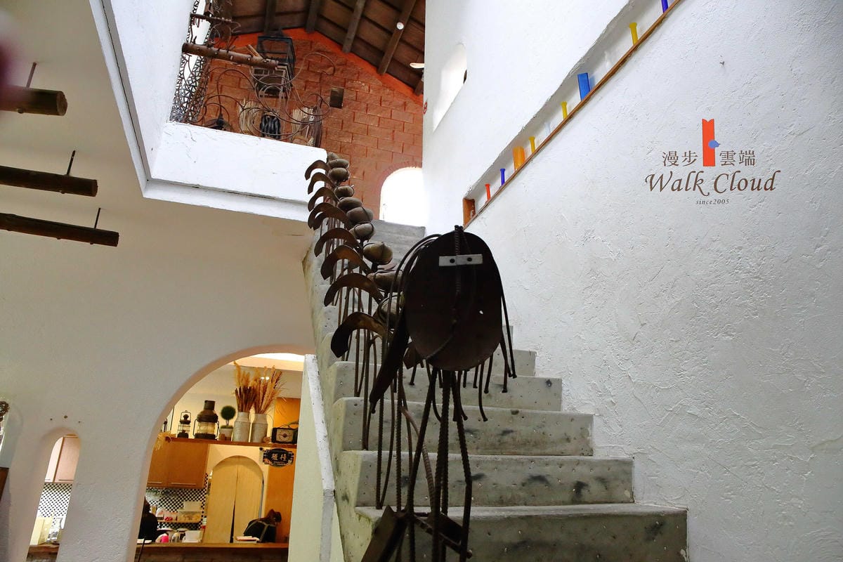 【食+遊。苗栗】漫步雲端森林廚房～三義景觀餐廳。森林X城堡浪漫秘境！『季節限定』與螢火蟲滿天共舞！（寵物友善餐廳）　