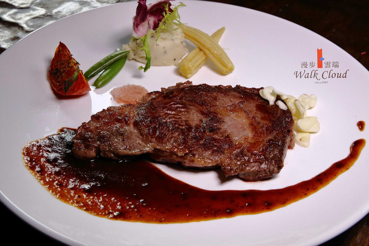 【食+遊。苗栗】漫步雲端森林廚房～三義景觀餐廳。森林X城堡浪漫秘境！『季節限定』與螢火蟲滿天共舞！（寵物友善餐廳）　