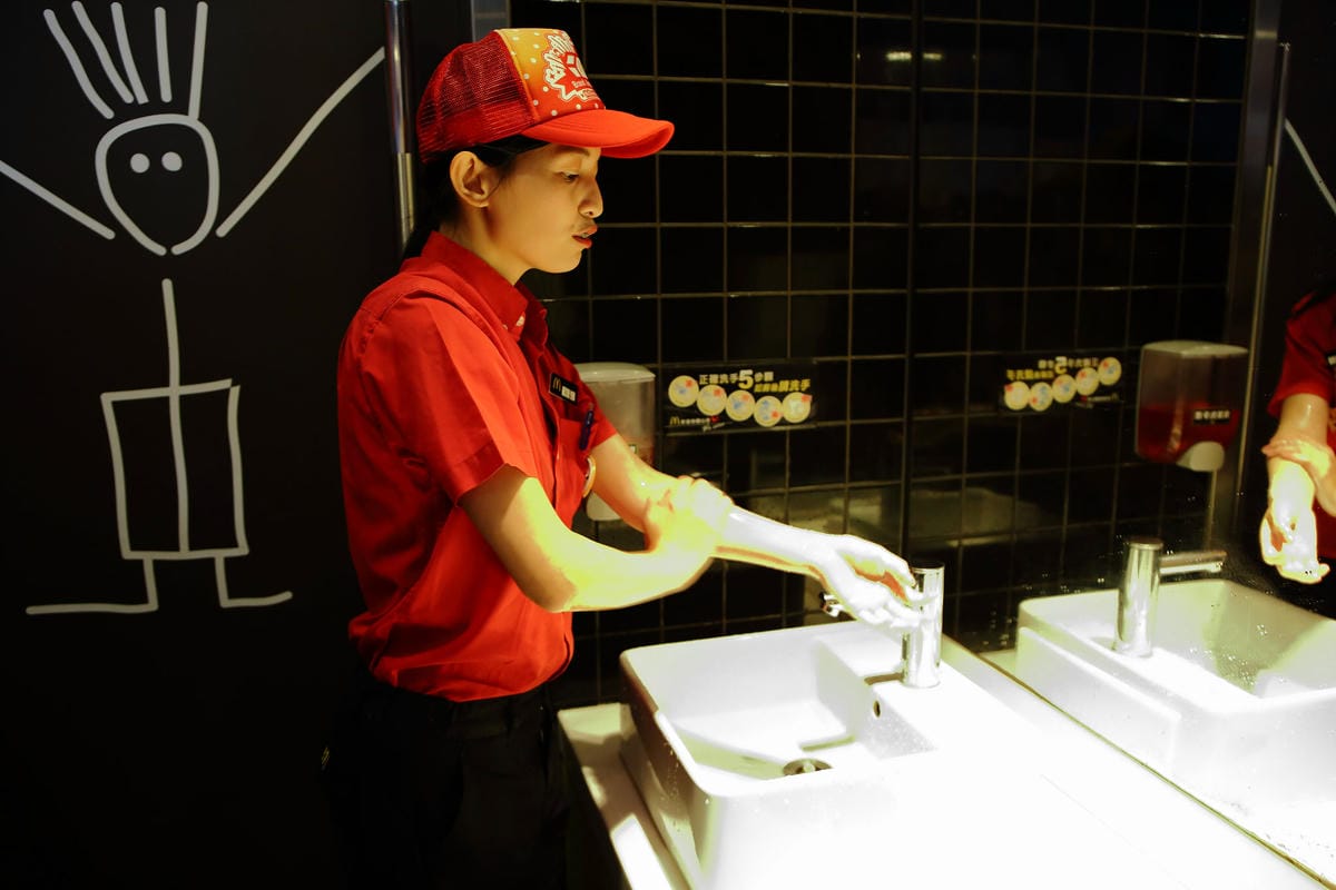 【體驗分享】全台麥當勞【1站式職場體驗】工作環境大公開～麥當勞職場體驗心得。麥當勞打工 / 1站式職場體驗 / 工作福利，最夯打工、實習職缺，讓您了解求職權益等資訊！