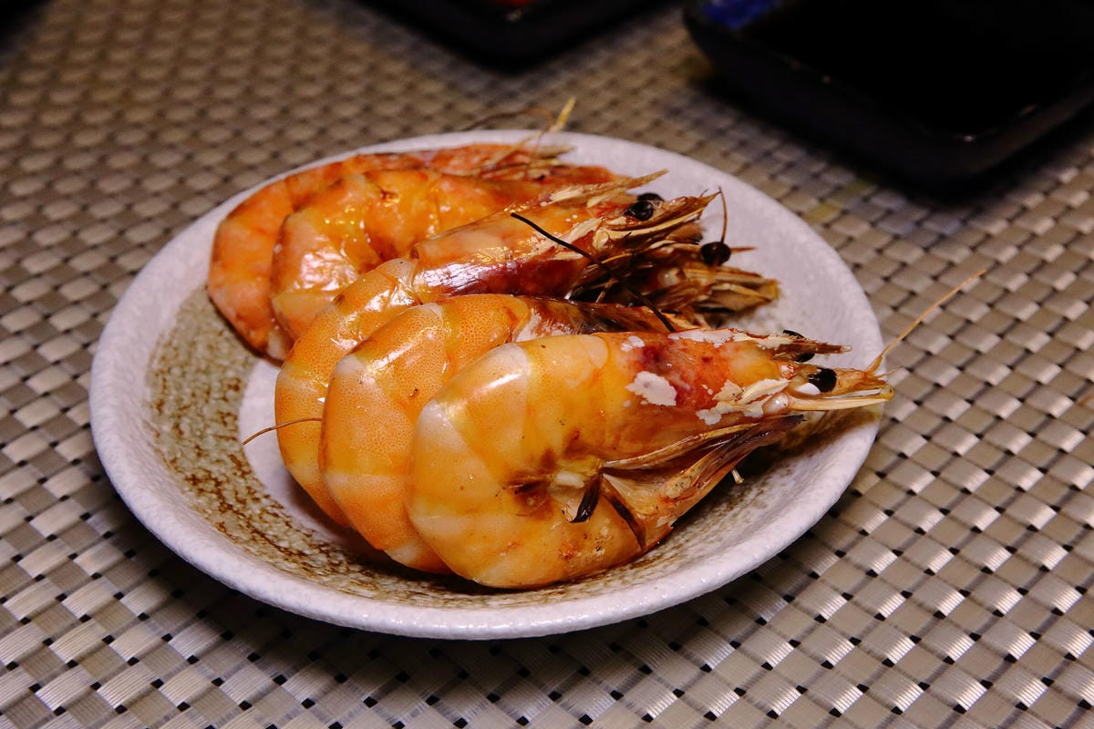 【食。內湖】帝一 帝王蟹海鮮/黑毛牛/伊比利豬 頂級燒烤吃到飽～烤肉也能很享受！頂級食材”小鮮肉”幫你烤！