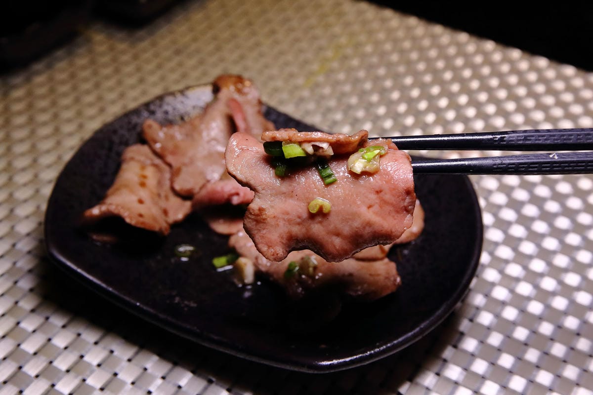 【食。內湖】帝一 帝王蟹海鮮/黑毛牛/伊比利豬 頂級燒烤吃到飽～烤肉也能很享受！頂級食材”小鮮肉”幫你烤！