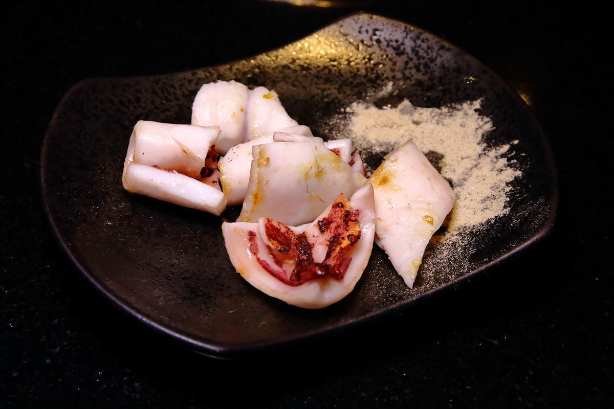 【食。內湖】帝一 帝王蟹海鮮/黑毛牛/伊比利豬 頂級燒烤吃到飽～烤肉也能很享受！頂級食材”小鮮肉”幫你烤！