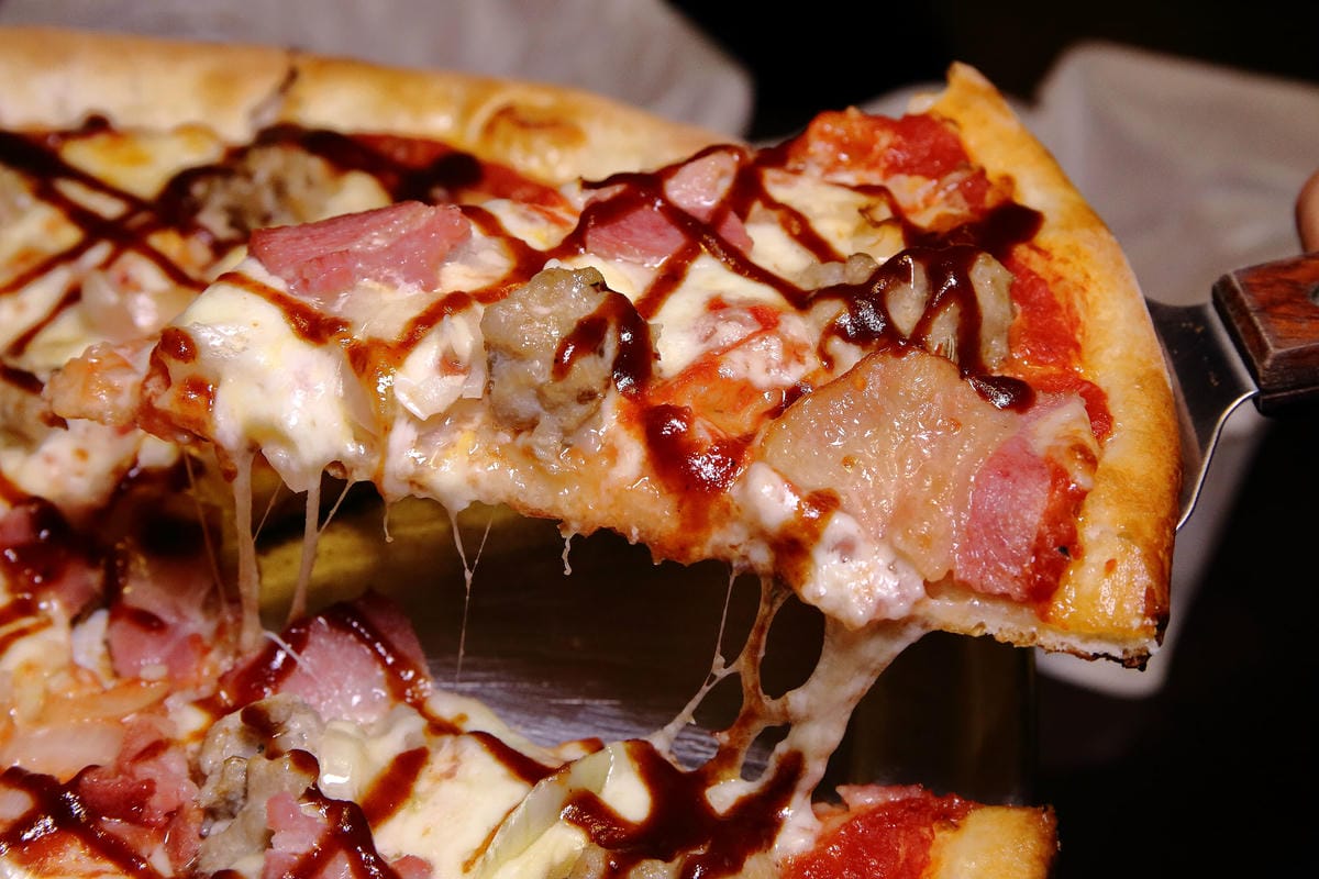 【食。台北】Big Boyz Pizza～老外超愛！全台唯一美國ISP認證主廚，大爆料的深盤披薩，起司控絕對不能錯過的經典披薩！