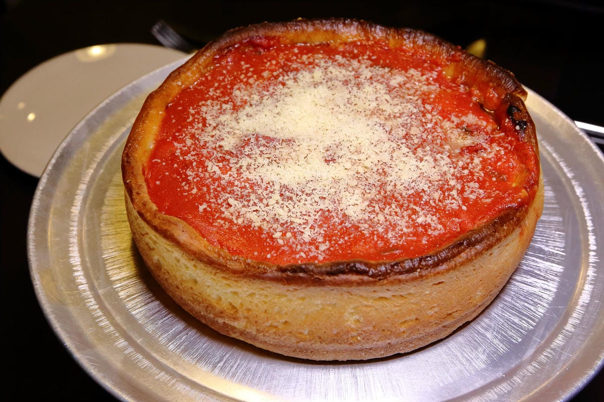 【食。台北】Big Boyz Pizza～老外超愛！全台唯一美國ISP認證主廚，大爆料的深盤披薩，起司控絕對不能錯過的經典披薩！