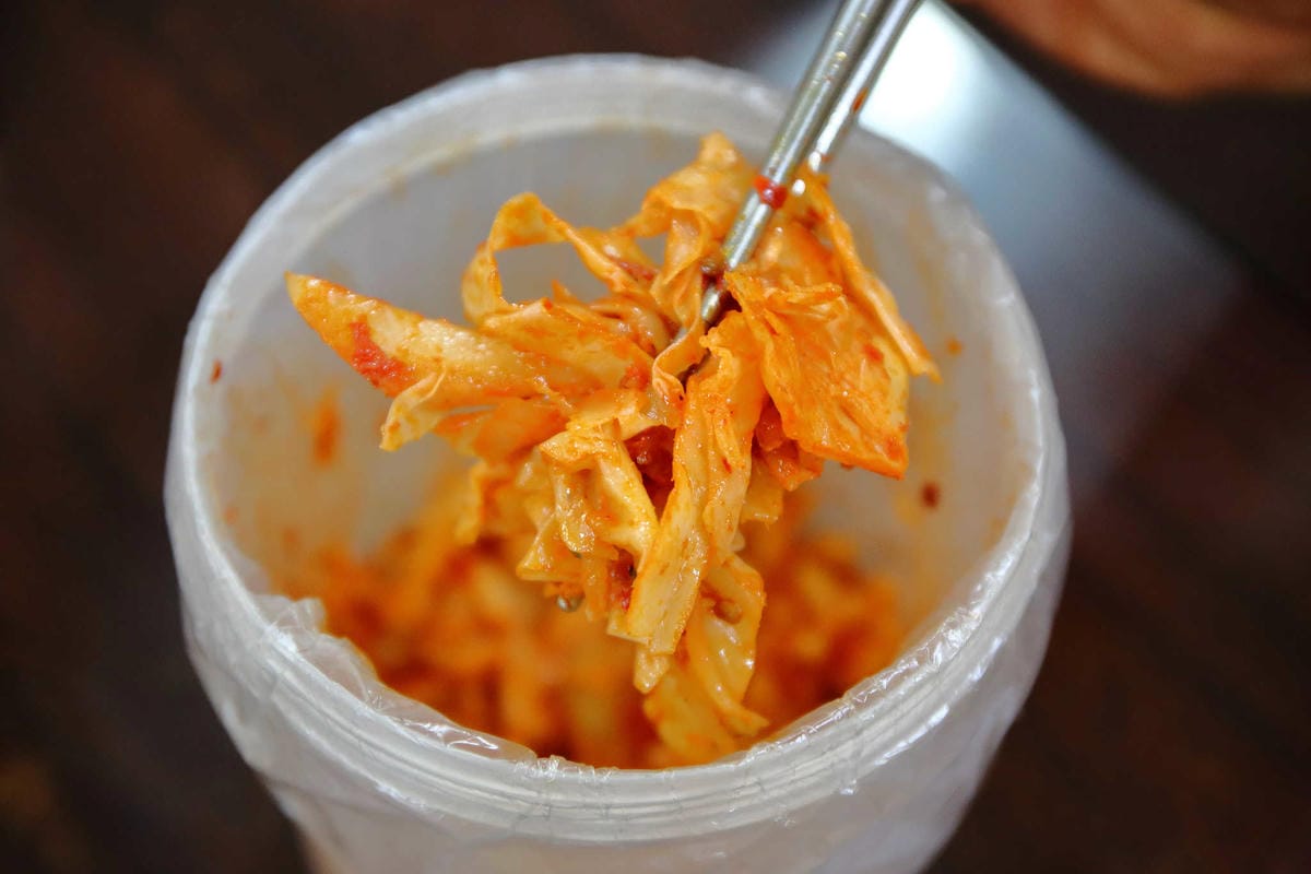 【食。中和】大頭專業豬腸冬粉～巷仔內才知道的小吃銅板美食，親民簡單又吃得飽的小吃