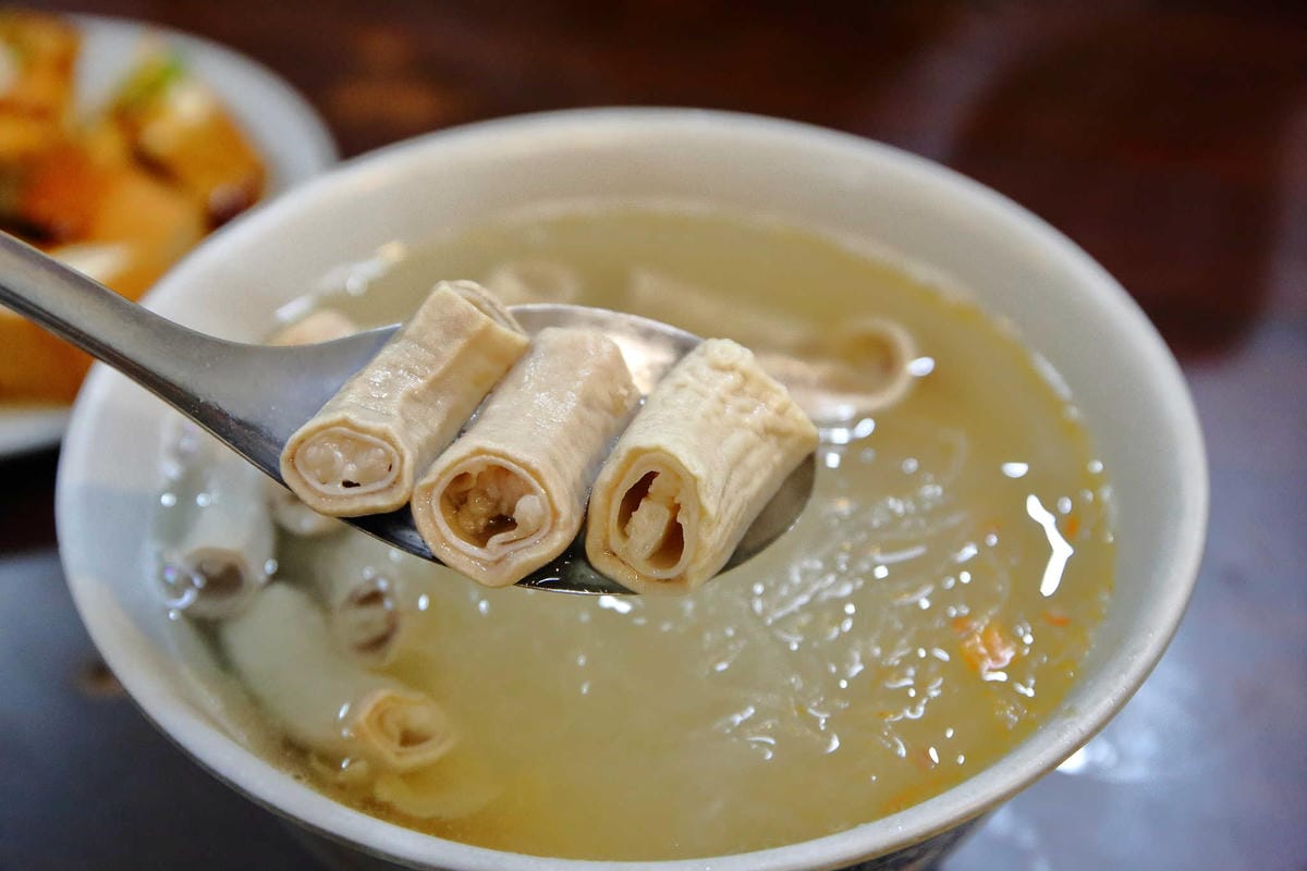 【食。中和】大頭專業豬腸冬粉～巷仔內才知道的小吃銅板美食，親民簡單又吃得飽的小吃